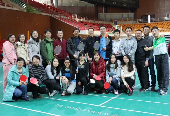 C:\Documents and Settings\Administrator\桌面\269LNY]0JY85MIE)HH`(B6S.jpg