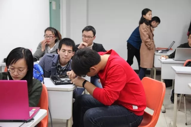 电脑医院义诊1.webp.jpg