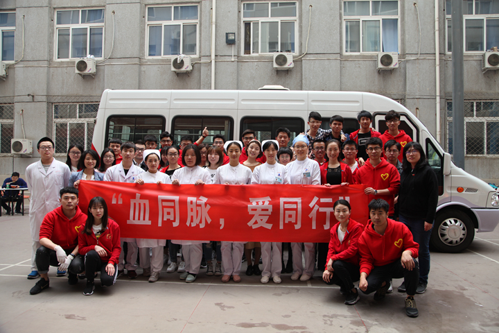 合影1.jpg