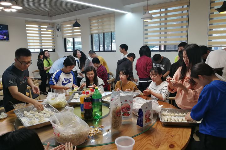 包饺子.jpg